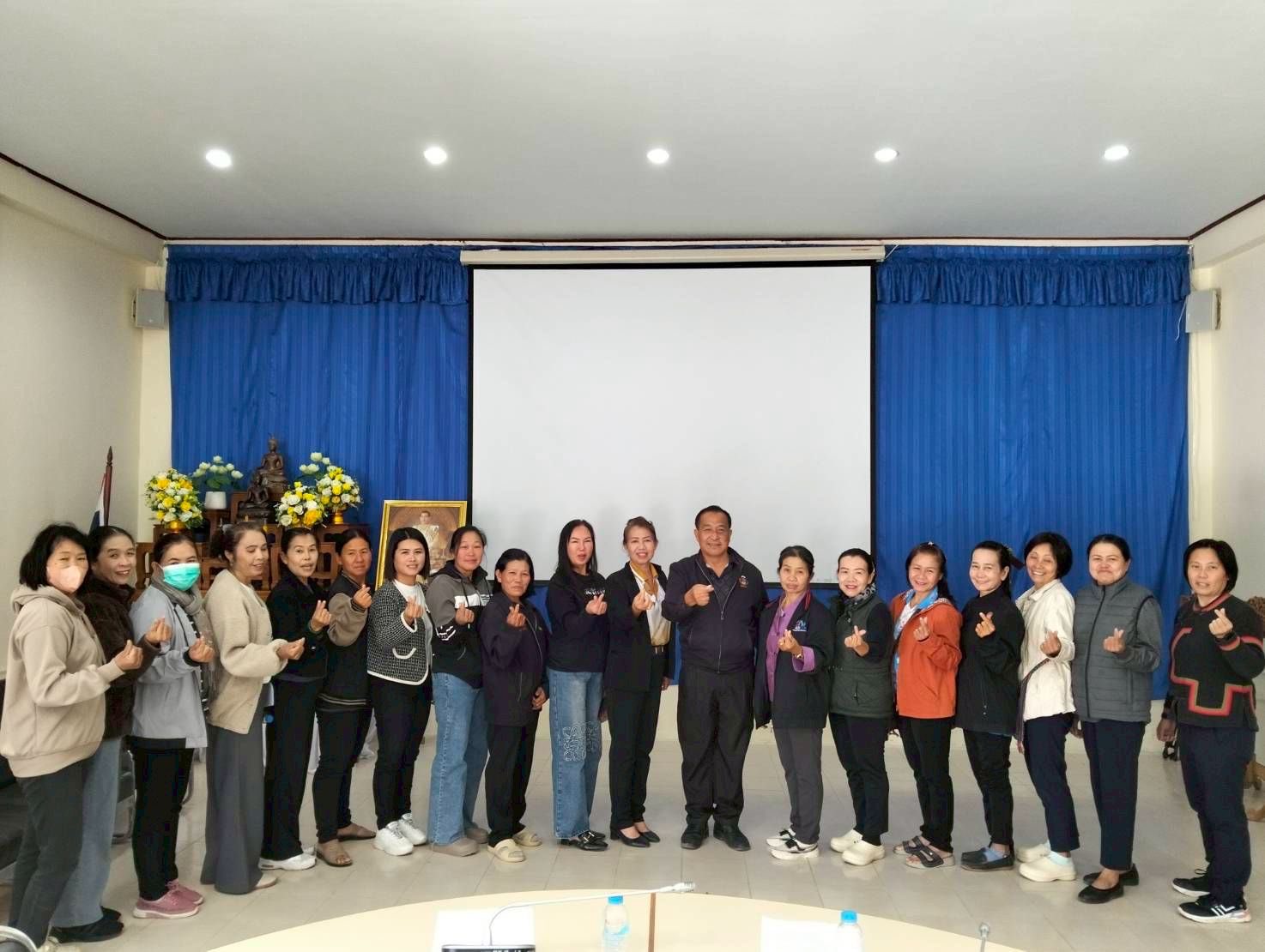 พช.ขุนตาล ร่วมประชุมกลุ่มพัฒนาสตรีตำบลยางฮอม พิจารณาโครงการประจำปีงบประมาณ 2569