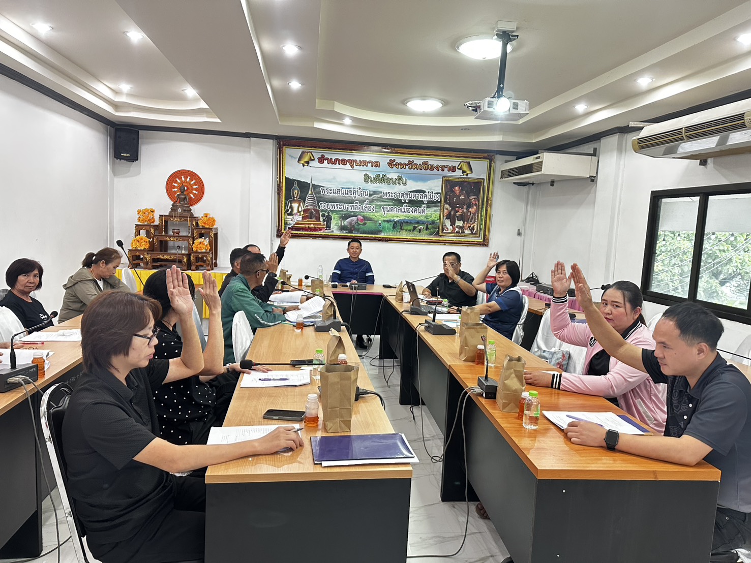 พช.ขุนตาล จัดประชุมคณะอนุกรรมการกลั่นกรองและติดตามการดำเนินงานกองทุนพัฒนาบทบาทสตรี ครั้งที่ 5/2569